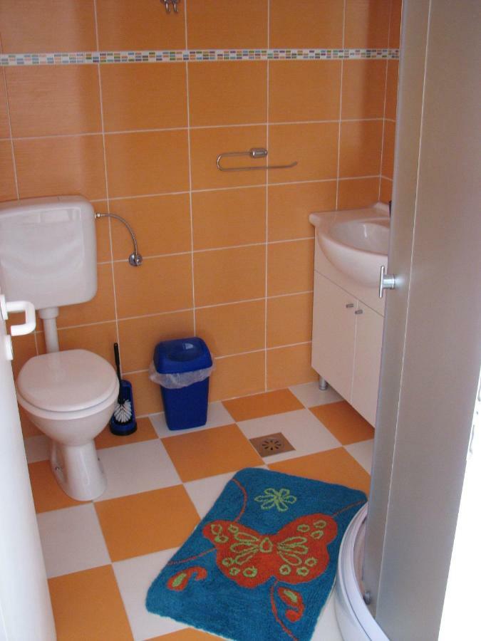 Apartma Furlan Stanjel Exterior photo
